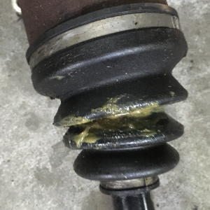 Привод HONDA RA6/RA7 Odyssey перед, лев 2WD/4WD ABS дефект вн. пыльника