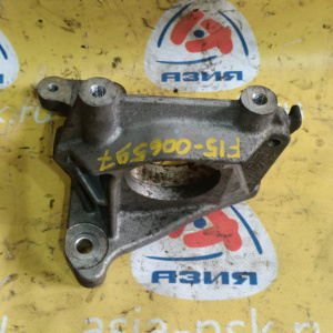 Кронштейн привода Nissan MR16-DDT Juke F15 2WD a/t перед, прав 110524B070 / 39780-1KB0A