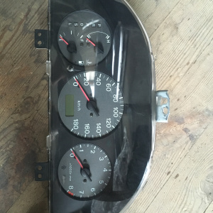 Панель приборов Mazda Familia BJ5W B25L