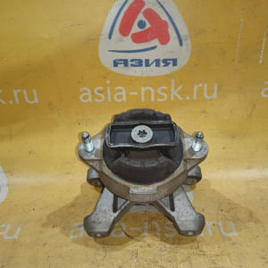 Подушка акпп Audi ALT A4 B6/8E2 '2002 2.0L 2WD CVT 8E0399105JQ