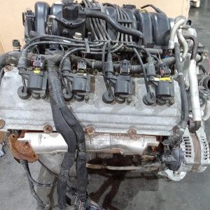 Двигатель Jeep Grand Cherokee Hemi/EZB-285Y549537 5.7L V8 P53021759EA WH/WK '2005