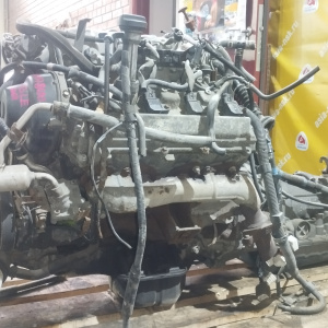 Двигатель Toyota 2UZ-FE-0978690 БЕЗ НАВЕСНОГО Land Cruiser UZJ100 '01.1998-08.2002
