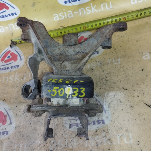 Подушка двигателя Toyota 2UZ-FE Tundra UCK35 + КРЕПЛЕНИЕ 12315-50090 перед, лев 12361-50133