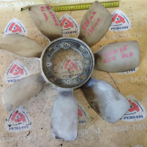 Крыльчатка Toyota 2UZ-FE Tundra UCK35 диаметр по центрам болтов 136 мм. длина 520 мм. ШИРИНА 46 мм.