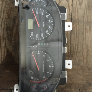 Панель приборов Mitsubishi RVR/Chariot N64W/N84W MR471716