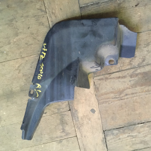 Подкрылок Toyota Vitz NCP10 зад, лев 52592-52010/20