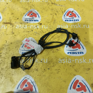 Датчик ABS Toyota Land Cruiser UZJ100 зад, прав 89545-60030