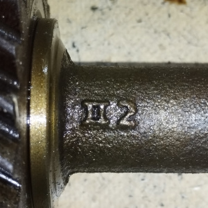 Вал балансировочный Toyota ANH20 Alphard 2AZ ТОНКИЙ 15 мм. без корпуса 1 вал правый без муфты