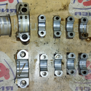 Крышка распредвала Toyota 11821-28010 + 11811-28010 Alphard ANH20 2AZ-FE комплект + вкладыш