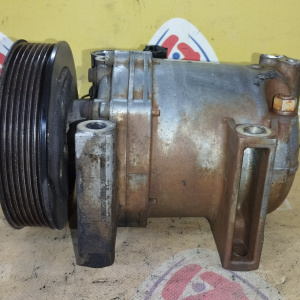 Компрессор кондиционера Nissan YD25-DDTI Navara D40 '2006-2010 ДЕФЕКТ ПОСАДКИ ТРУБКИ 92600-EB40E