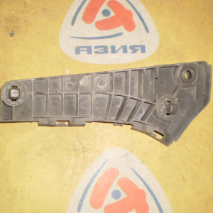 Крепление бампера Toyota Aurion ACV40 '2006-2008 перед, прав 52535-06060