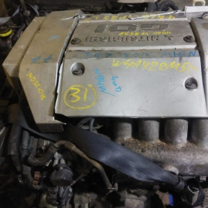 Двигатель Mitsubishi 4G64-YP8528 4WD БЕЗ КОНДЕРА  ПРОБЕГ 77т.км GDI Grandis N94W ТНВД MD 351018