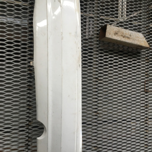 Бампер TOYOTA Vista SV40 зад Hardtop сонары 52159-32360