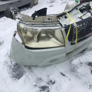 Ноускат Suzuki Escudo TA74W M16A '2006- a/t +бачок омывателя+абсорбер ф.100-59087 ксенон т.021714