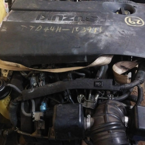 Двигатель Suzuki J24B-1042055 Escudo TDA4W-103911