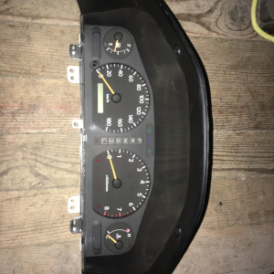 Панель приборов Toyota Vista SV43 4WD 83100-32592