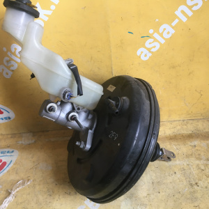 Главный тормозной цилиндр Toyota GRE152 Blade с вакуумником 131010-17251