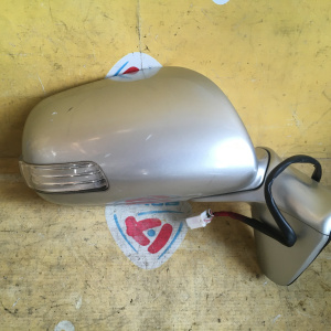 Зеркало Toyota Blade ZRE150 RHD 7k R