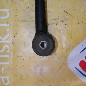 Тяга продольная MITSUBISHI H66A/H76W Pajero IO R в 4WD