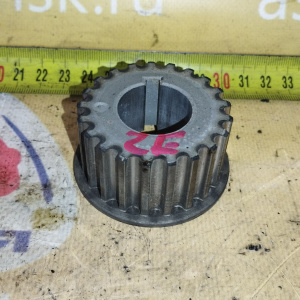 Шестерня коленвала Toyota 1E/2E/3E Corolla EE101 13521-11010