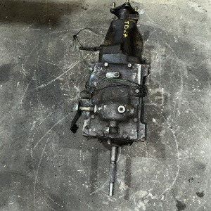 МКПП Nissan TD25/TD27 Atlas/UD 2WD 5 ст., чугунная БЕЗ КОЛОКОЛА