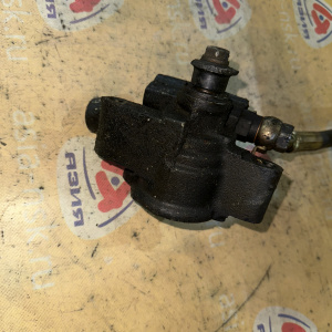 Гидроусилитель TOYOTA 3S/4S ST202/ST195/SV20/SXN10/SXM10 чугун  широкий крепеж ДАТЧИК СЛОМАН БЕЗ ШКИВА ( 20060 )44320-20380 / 32031/-20441