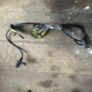 Датчик ABS Mazda Atenza GJ2FW зад, прав