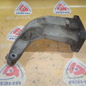 Кронштейн опоры двигателя Mercedes M113 E-Class W211/W220 4WD перед, прав A1132232104