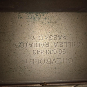 Бампер Chevrolet Epica V250 перед решётка, туманки 96633961