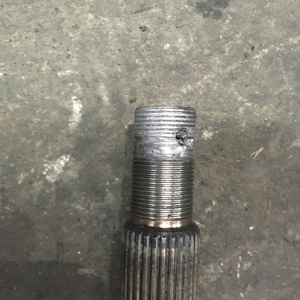 Привод Nissan J10 Dualis/Qashqai MR20DE перед, лев 2WD дефект резьбы (дефект пыльника)