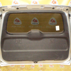 Дверь задняя TOYOTA Land Cruiser FJA300 '2021- вст 60-289 Спойлер (в сборе) Дефект