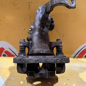 Суппорт Honda CL7/CL9 Accord зад, прав 43018-SEA-G00