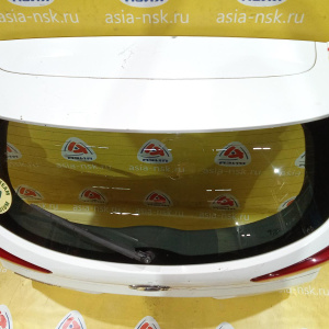 Дверь задняя Hyundai Tucson TL '2015 фонари, спойлер (вмятина)