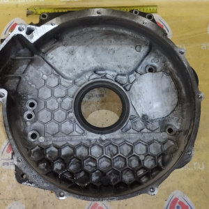 Лобовина ДВС / Колокол кпп Isuzu/Nissan 4HL1 колокол на двс под мкпп