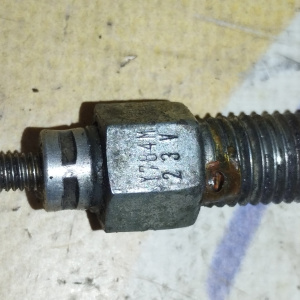 Свеча накала Isuzu/Nissan 03X3 / Y784M / NGK Elf 4HL1 23V. COMMON RAIL длина от граней под ключ 117 мм.