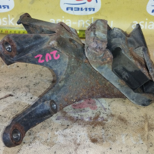 Подушка двигателя Toyota 2UZ-FE Tundra UCK35 + КРЕПЛЕНИЕ 12315-351YL перед, лев 12361-0F010