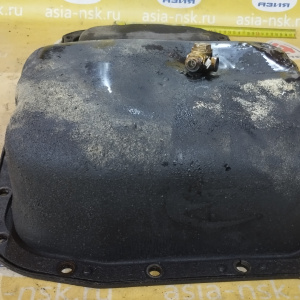 Поддон ДВС Isuzu/Nissan 4HL1 Elf NKR81 Железо ДЕФЕКТ НУЖНО ПРИВАРИВАТЬ ГАЙКУ СЛИВНОЙ ПРОБКИ CommonRail не турбо