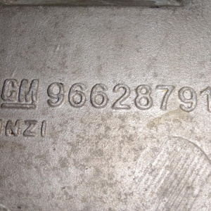 Крепление подушки двс Chevrolet LU1/Z32SE/10HM Captiva C100 '2006 3.2L V6 R в 96628791