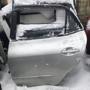 Дверь боковая Toyota Blade ZRE150 зад, лев (цена за голое железо)