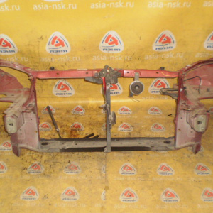 Рамка радиатора Toyota Corolla/Corolla Fielder NZE120 '2000-2002 (под широкий усилитель) Дефект