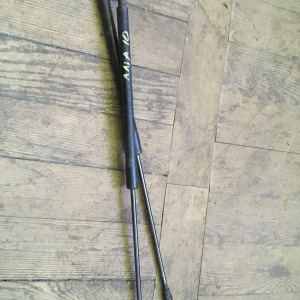 Амортизатор задней двери Toyota Mark X Zio ANA10