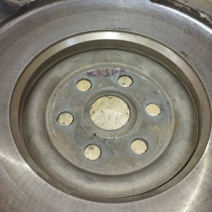 Маховик Mazda LF Atenza/Mazda6 GHEFP m/t + корзина МКПП  6 СТУП. на пластине ( диаметр диска 225 мм )