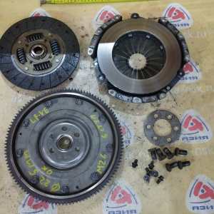 Маховик Mazda LF Atenza/Mazda6 GHEFP m/t + корзина МКПП  6 СТУП. на пластине ( диаметр диска 225 мм )