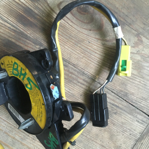 Шлейф подрулевой SUBARU BH5 Legacy (обрезан штекер)