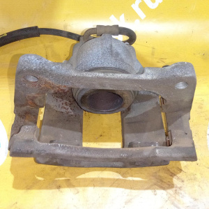 Суппорт Dodge KA37 Nitro EKG '2007 перед, лев 68003707AA