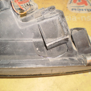 Фара TOYOTA 44-11/44-3 лев Ipsum SXM10 '1996-1998 Дефект корпуса (дырка)