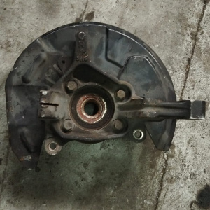 Ступица Subaru VM4 Levorg перед, прав ABS голая