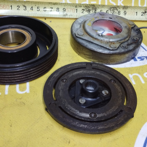 Шкив Компрессора кондиционера Suzuki 9521180JA0 / 9521180JA1 SX4 YA41S J20A 5 ручейков