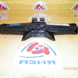 Домкрат Subaru Levorg VM4 900 кг.