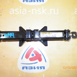 Домкрат Subaru Levorg VM4 900 кг.